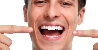Nah, begini cara memutihkan gigi secara. 8 Cara Memutihkan Gigi Yang Kuning Secara Alami Permanen