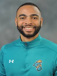 Darius Carter's Instagram, Twitter & Facebook