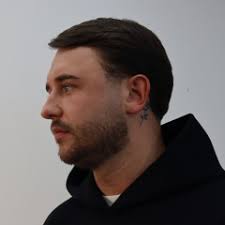 Stream Conor Lowe music