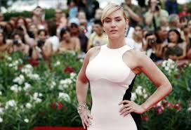 Winslet achieved fame and worldwide recognition from the film titanic which become the highest grossing movie of that time. Kate Winslet Infos Und Filme