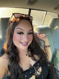 Grecia Elena (@greciaelena)