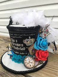 Mini Top Hat Wreath Attachments Top Hat Wreath Attachment Etsy Halloween Hats Mini Top Hat Halloween Top