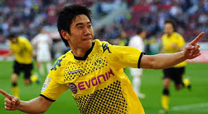 Welcome to the official international bvb onlineshop. Dortmund Successfully Defend Title With Record Points Haul Bundesliga In 2011 12