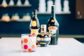 Nuts Berries After Dinner Drink Cocktail Recipe Bows Sequins Winter Cocktails Berry Drinks Baileys Recipes Drinks