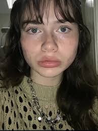 Andrew Buckingham's Instagram, Twitter & Facebook