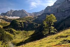 Tirol Vomp Das Karwendelgebirge Bei Der Engalm In Tirol Tirol Austria Tirol Austria