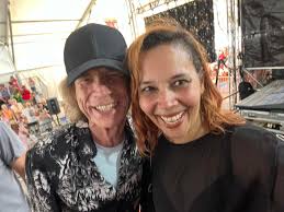 Well what a blast at New Orleans Jazz & Heritage Festival!!! Such a fun  time in the blues tent, and had an unexpected audience member for some of  the set 😎