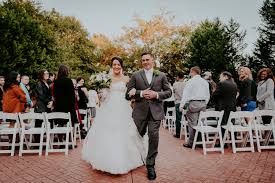 In general, wedding photographer prices range between $1150 and $3000. Atlanta Wedding Photography Packages Pricing Matthew Alexander