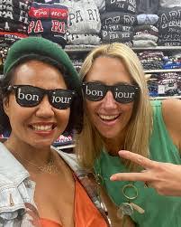 Clarissa Kearney's Instagram, Twitter & Facebook