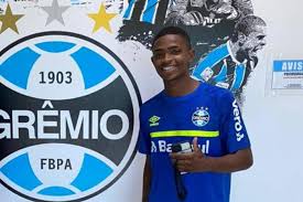 Atacante se tornou o artilheiro do fla na década (2011 a 2020) e se encaminha para o topo da artilharia do clube no século. Gremio Encaminha Contratacao De Campeao E Artilheiro Da Taca Das Favelas Gzh
