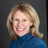 Sandra Lamore's Instagram, Twitter & Facebook