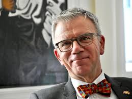 "Ich nehme mein Amt sehr ernst, mich selbst nicht so sehr"