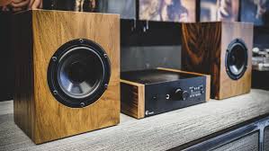 Die beste stereoanlage soll leistungsstark und günstig sein. Nussholz Musikanlage Musikanlage Hifi Plattenspieler