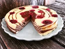 Auch weizenkleie und ungesüßtes pudding. Einfacher Zebra Cheesecake Low Carb Mit Himbeeren Gebacken