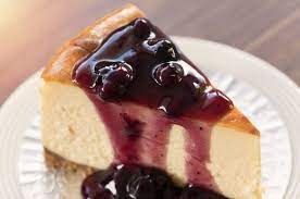 In a medium bowl, combine the graham cracker crumbs, melted butter, and sugar. 6 Inch Cheesecake Recipe Insanely Good