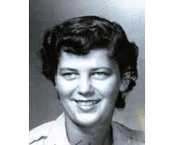 Gloria Cormier's Instagram, Twitter & Facebook