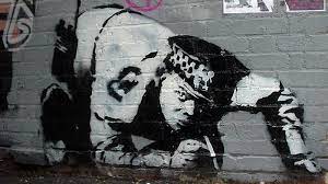 Jun 23, 2021 · seit jahren wird über die identität von banksy gerätselt. Identitat Endgultig Enthullt Banksy Soll Ein Beruhmter Weltstar Sein Hiphop De