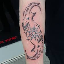 And the words des and moines have 9 letters when put together. Latest Slipknot Tattoos Find Slipknot Tattoos