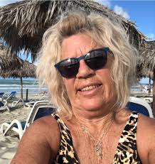 Please someone use an iron