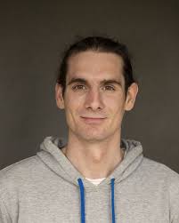 Taylor Parham's Instagram, Twitter & Facebook