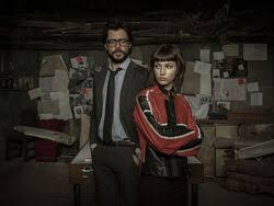 La casa de papel se estrenó el 2 de mayo de 2017 en la cadena española antena 3, que distribuyó las dos primeras partes de la serie en españa, antes de que netflix la adquiriera a finales de 2017, quien la editó y reeditó, lanzó las dos partes en todo el mundo. Tokio La Casa De Papel Wiki Fandom