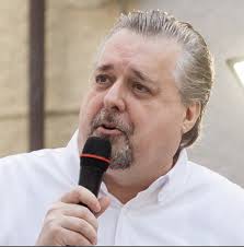 Caterina Ferri canta Don Backy (Questo Sconosciuto)” Appuntamento oggi  (giovedì 7 agosto) alle ore 18.30 nel giardino di Palazzo Mediceo a  Seravezza. Caterina #Ferri presenterà il suo nuovo album “Caterina Ferri  canta