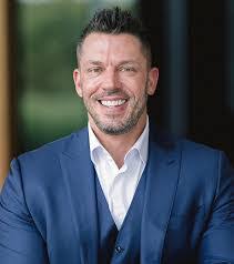 Jeff Bucher's Instagram, Twitter & Facebook