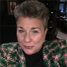 finance #team #herecomethegirls #smileforthecamera