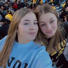 kate clinton (krclinton22)