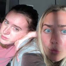 Ella Durr (@oldelladurr)