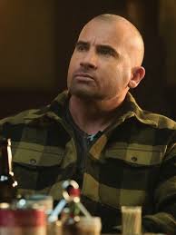 Legends of Tomorrow Boss Responds to Dominic Purcell Exit