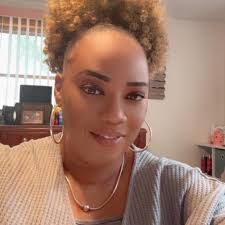 Who said "I love you" first in a relationship?