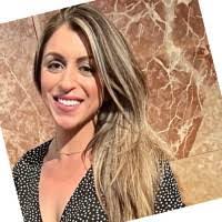 Kim Steverson's Instagram, Twitter & Facebook