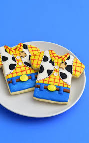 Storytime toys is a toy design company that brings beloved children's books to life as playsets. Woody Toy Story Cookies Haniela S Recipes Cookie Cake Decorating Tutorials