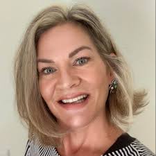 Dr. Leslie Tucker Independent Educational Consultant