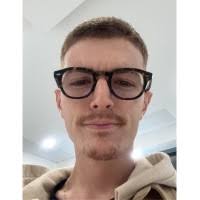 300+ profili “Lassandro”