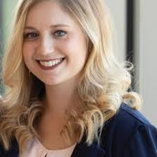 Amanda Lough's Instagram, Twitter & Facebook