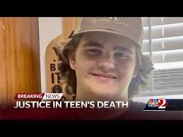 Florida family outraged over plea deal for son's teen killer