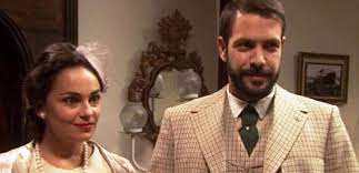 Il dos casas vede qualcosa di poco chiaro nel comportamento del parente di sua moglie. Il Segreto Puntata Del 19 Gennaio 2017 Anticipazioni