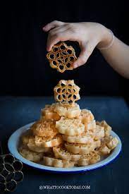 Perendaman susu atau towhing = cara mem buat yoghurt untuk perendaman maka susu beku direndam dalam bak dengan air mengalir sampai. Kue Kembang Goyang Kuih Loyang Honeycomb Cookies