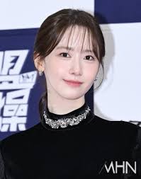 YOONA 💎 임윤아