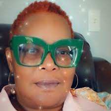 Quick and simple dinner tonight Sazon, smoked paprika, and honey baked  chicken with field peas and snaps over white rice! #homemade #homecook