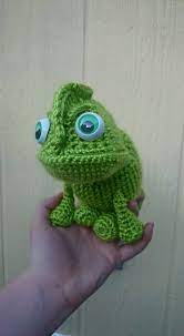 Pascal The Chameleon Amigurumi Plushie Sidekick Lizard Etsy Kawaii Crochet Diy Jewellery Designs Plushies