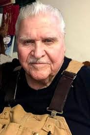 Stephanie Womack's Instagram, Twitter & Facebook