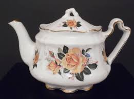 Arthur Wood Teapot Donegal Pattern Woods And Sons Etsy Wood Teapot Tea Pots Yellow Roses