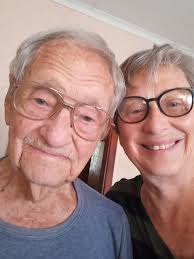 Suidkus-oupagrootjie (105) deel sy geheime vir lewensvreugde