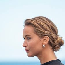 lawrencepedia (@_lawrencepedia_)