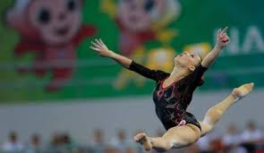 Vanessa ferrari che rappresenta l'italia nella ginnastica alle olimpiadi di rio , a 17 anni era già cavaliere della repubblica. Olimpiade La Rincorsa Della Ferrari Il 4 La Gazzetta Dello Sport