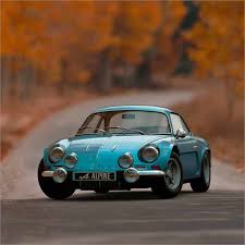 With high engine power and a focused suspension setup, a110s offers an intense sports car driving experience. Jorg Gamroth Classic Car Alpine Poster Online Bestellen Posterlounge De