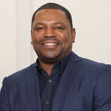 Brad Wolgast's Instagram, Twitter & Facebook